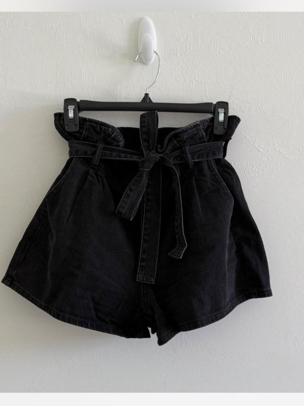 American Eagle Outfitters Black High-Waist Paperbag Tie Shorts
